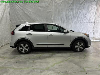 2018 Kia Niro FE - Photo 14 - Bethany, CT 06524