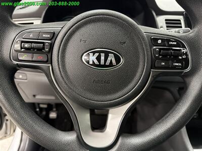 2018 Kia Niro FE - Photo 22 - Bethany, CT 06524