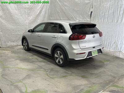 2018 Kia Niro FE - Photo 7 - Bethany, CT 06524