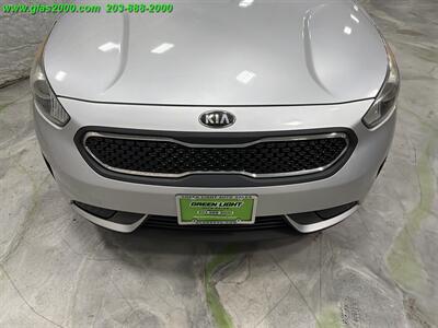 2018 Kia Niro FE - Photo 18 - Bethany, CT 06524