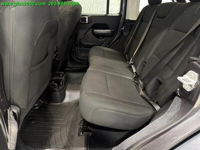 2019 Jeep Wrangler Unlimited Sport S   - Photo 9 - Bethany, CT 06524