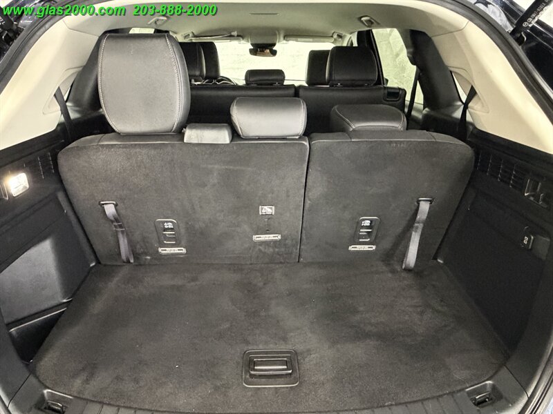 2024 Mazda CX-90 3.3 Turbo Select - Photo 15 - Bethany, CT 06524