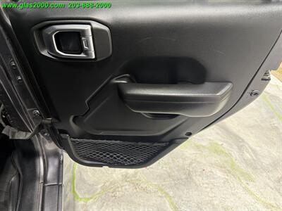 2019 Jeep Wrangler Unlimited Sport S   - Photo 28 - Bethany, CT 06524