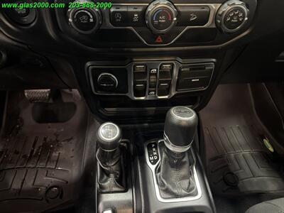 2019 Jeep Wrangler Unlimited Sport S   - Photo 17 - Bethany, CT 06524