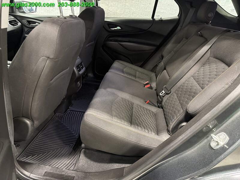 2020 Chevrolet Equinox LT - Photo 9 - Bethany, CT 06524