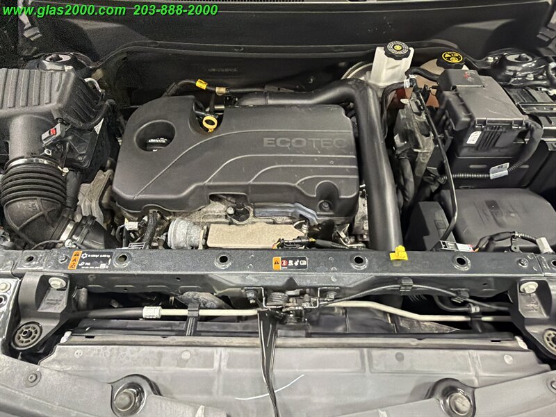 2020 Chevrolet Equinox LT - Photo 12 - Bethany, CT 06524