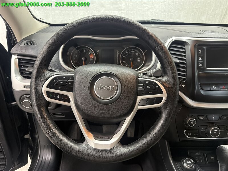 2017 Jeep Cherokee Sport - Photo 4 - Bethany, CT 06524