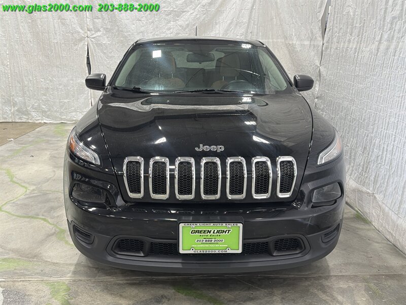 2017 Jeep Cherokee Sport - Photo 19 - Bethany, CT 06524