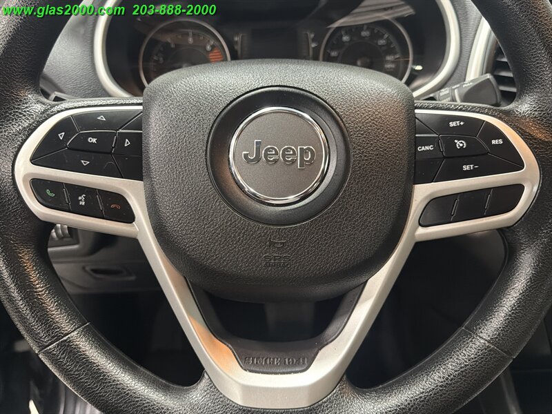 2017 Jeep Cherokee Sport - Photo 18 - Bethany, CT 06524