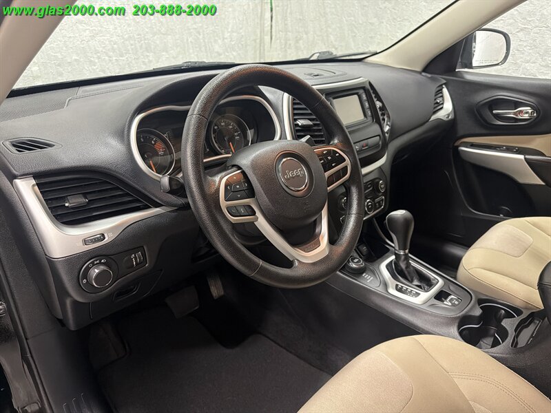 2017 Jeep Cherokee Sport - Photo 3 - Bethany, CT 06524