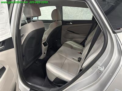 2020 Hyundai Tucson SEL - Photo 9 - Bethany, CT 06524