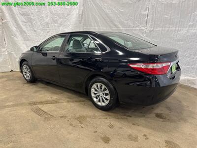 2015 Toyota Camry LE   - Photo 7 - Bethany, CT 06524