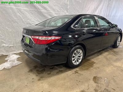 2015 Toyota Camry LE   - Photo 8 - Bethany, CT 06524