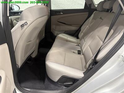 2018 Hyundai Tucson SE   - Photo 9 - Bethany, CT 06524