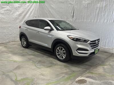 2018 Hyundai Tucson SE   - Photo 2 - Bethany, CT 06524