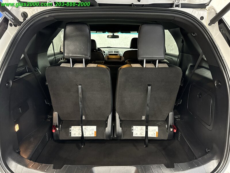 2017 Ford Explorer XLT - Photo 15 - Bethany, CT 06524