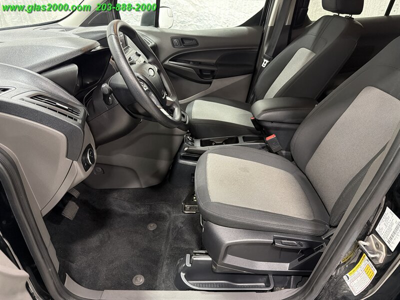 2019 Ford Transit Connect XL - Photo 6 - Bethany, CT 06524