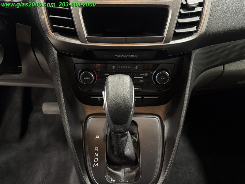 2019 Ford Transit Connect XL - Photo 4 - Bethany, CT 06524