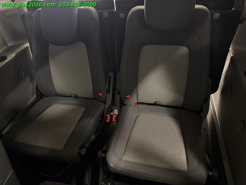 2019 Ford Transit Connect XL - Photo 9 - Bethany, CT 06524