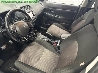 2017 Mitsubishi Outlander Sport 2.0 ES   - Photo 3 - Bethany, CT 06524