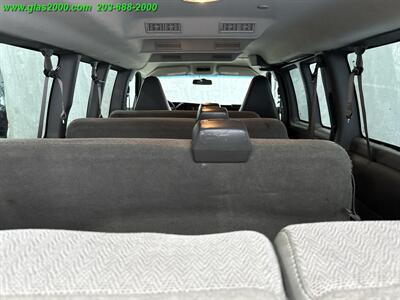 2019 Chevrolet Express LS Passenger   - Photo 22 - Bethany, CT 06524