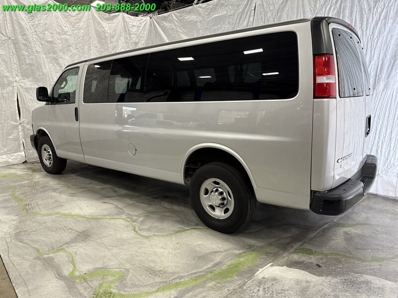 2019 Chevrolet Express LS Passenger   - Photo 7 - Bethany, CT 06524