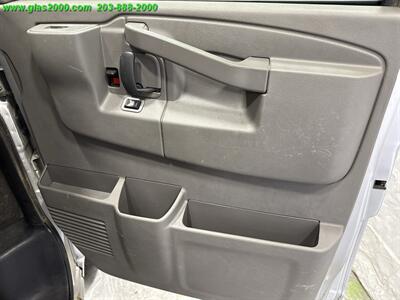 2019 Chevrolet Express LS Passenger   - Photo 30 - Bethany, CT 06524