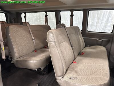 2019 Chevrolet Express LS Passenger   - Photo 10 - Bethany, CT 06524