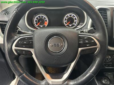 2014 Jeep Cherokee Limited - Photo 4 - Bethany, CT 06524