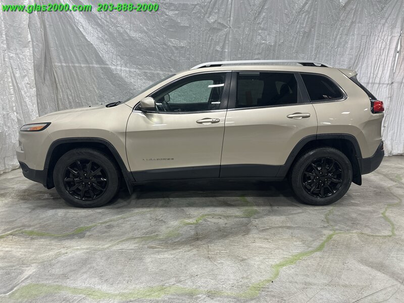 2014 Jeep Cherokee Limited - Photo 13 - Bethany, CT 06524