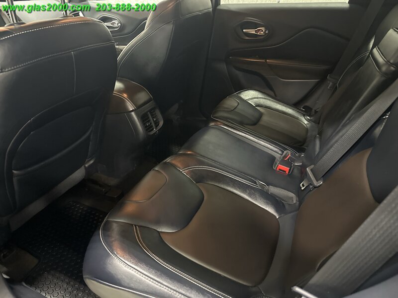 2014 Jeep Cherokee Limited - Photo 9 - Bethany, CT 06524