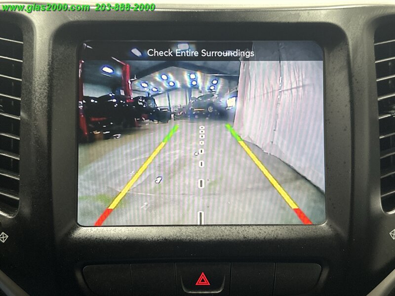2014 Jeep Cherokee Limited - Photo 11 - Bethany, CT 06524