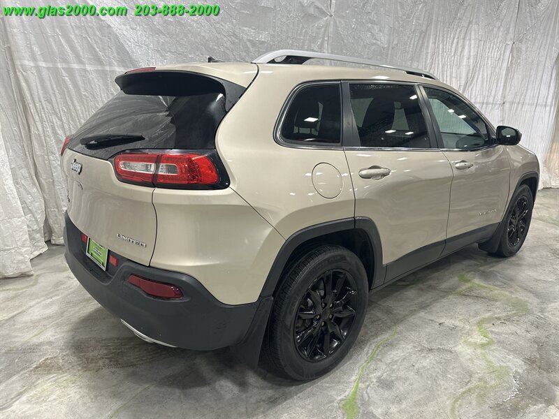 2014 Jeep Cherokee Limited - Photo 8 - Bethany, CT 06524