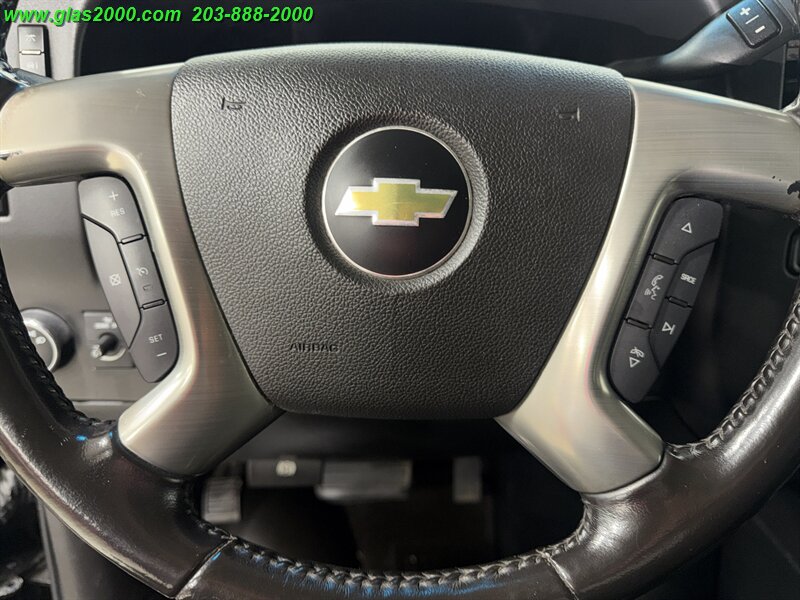 2016 Chevrolet Express LT 3500 - Photo 17 - Bethany, CT 06524