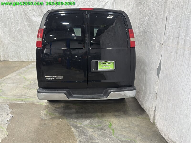 2016 Chevrolet Express LT 3500 - Photo 20 - Bethany, CT 06524