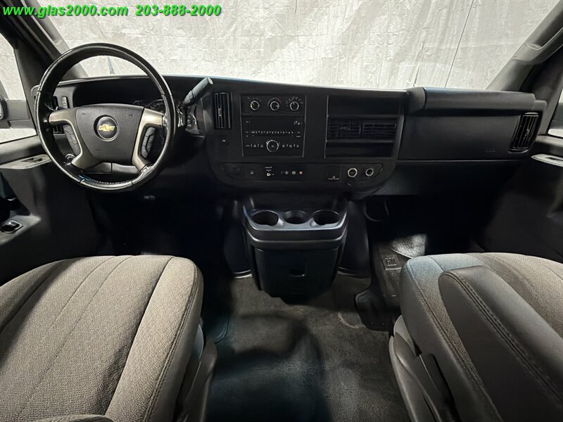 2016 Chevrolet Express LT 3500 - Photo 6 - Bethany, CT 06524