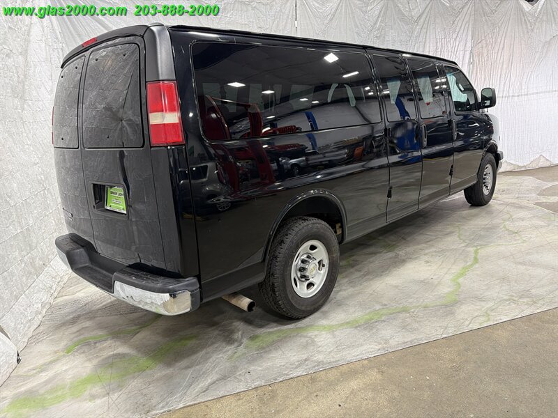 2016 Chevrolet Express LT 3500 - Photo 8 - Bethany, CT 06524