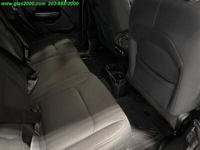 2018 Jeep Wrangler Unlimited Sport S   - Photo 10 - Bethany, CT 06524