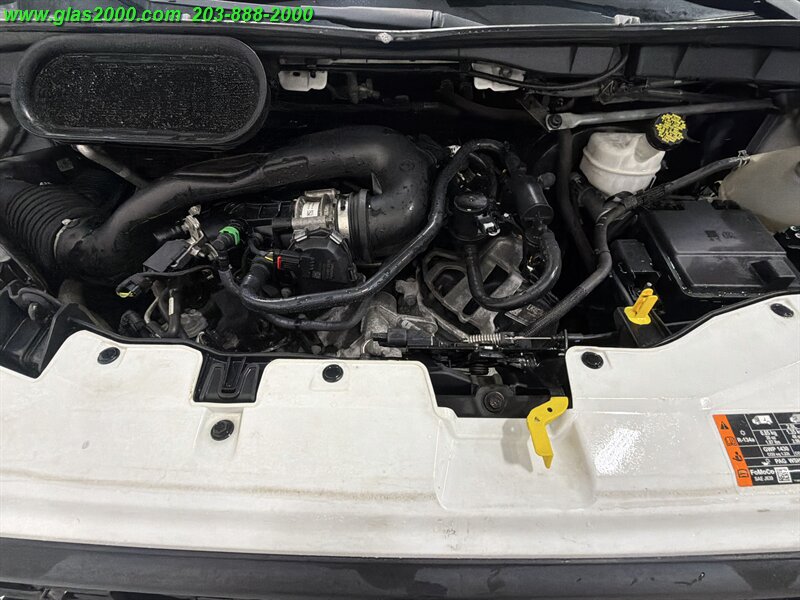 2021 Ford Transit - Photo 6 - Bethany, CT 06524