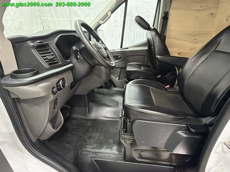 2021 Ford Transit - Photo 17 - Bethany, CT 06524