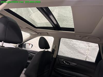 2020 Nissan Rogue S   - Photo 12 - Bethany, CT 06524