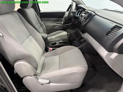 2012 Toyota Tacoma V6 - Photo 21 - Bethany, CT 06524