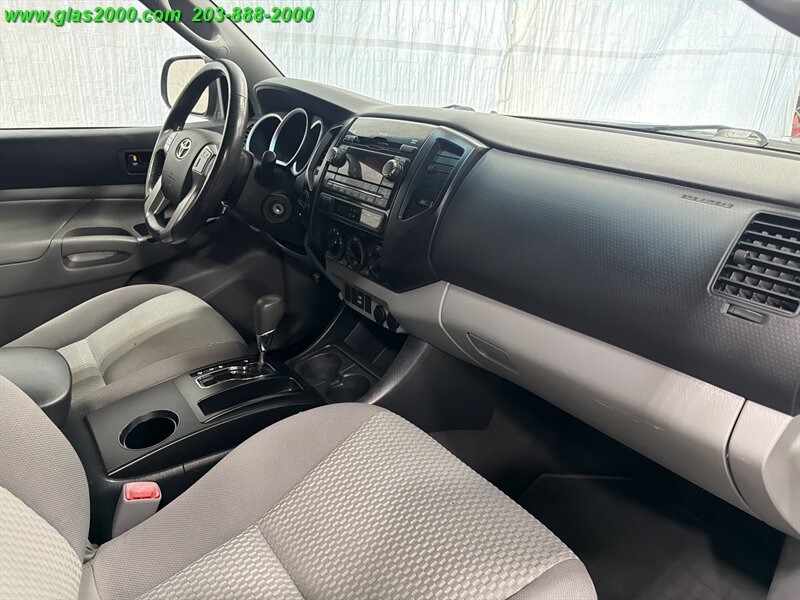 2012 Toyota Tacoma V6 - Photo 5 - Bethany, CT 06524