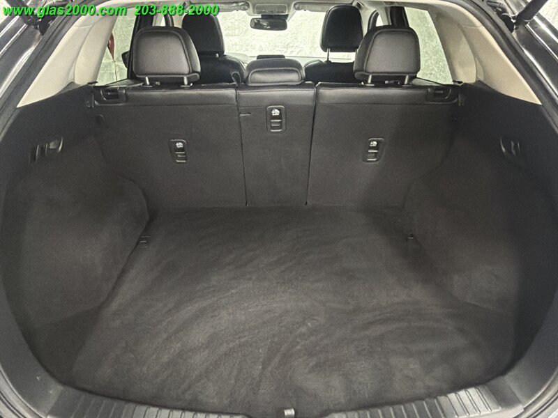 2020 Mazda CX-5 Grand Touring - Photo 15 - Bethany, CT 06524