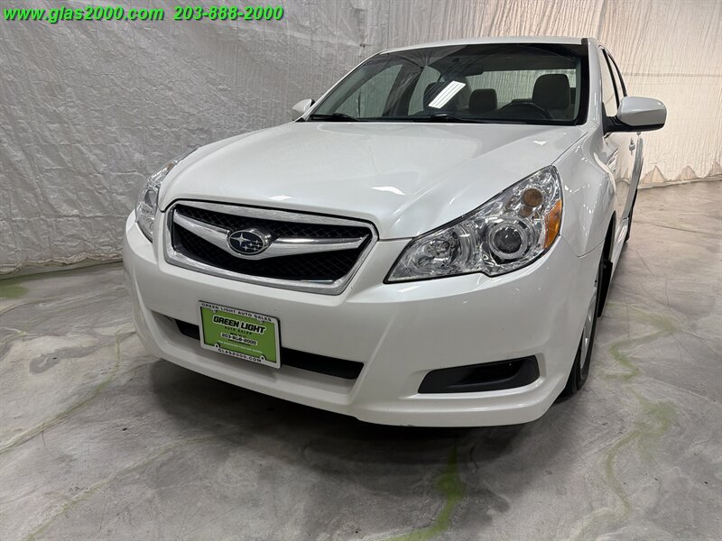 2012 Subaru Legacy 2.5i Premium   - Photo 1 - Bethany, CT 06524