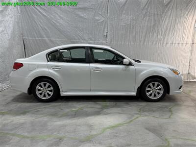 2012 Subaru Legacy 2.5i Premium - Photo 14 - Bethany, CT 06524