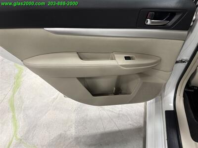 2012 Subaru Legacy 2.5i Premium - Photo 28 - Bethany, CT 06524