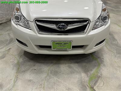 2012 Subaru Legacy 2.5i Premium - Photo 30 - Bethany, CT 06524