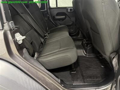 2018 Jeep Wrangler Unlimited Sport   - Photo 10 - Bethany, CT 06524