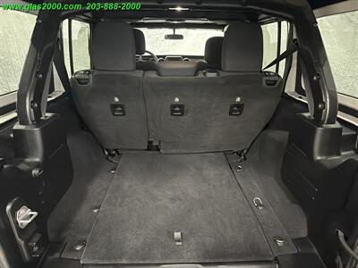 2018 Jeep Wrangler Unlimited Sport   - Photo 15 - Bethany, CT 06524